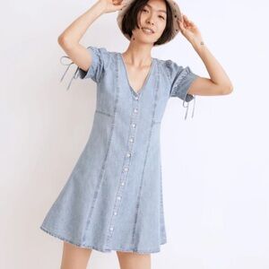 Madewell Light Blue Denim Button-Front A-Line Dress